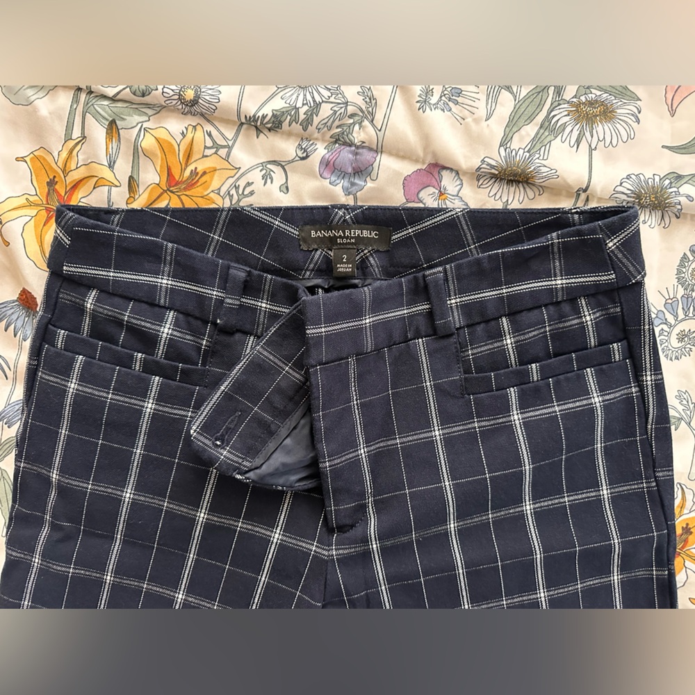 Banana Republic Sloan Plaid Ankle Pants – Size 2 - Picture 2 of 4